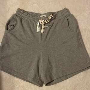 Madewell Grey Shorts size Large.